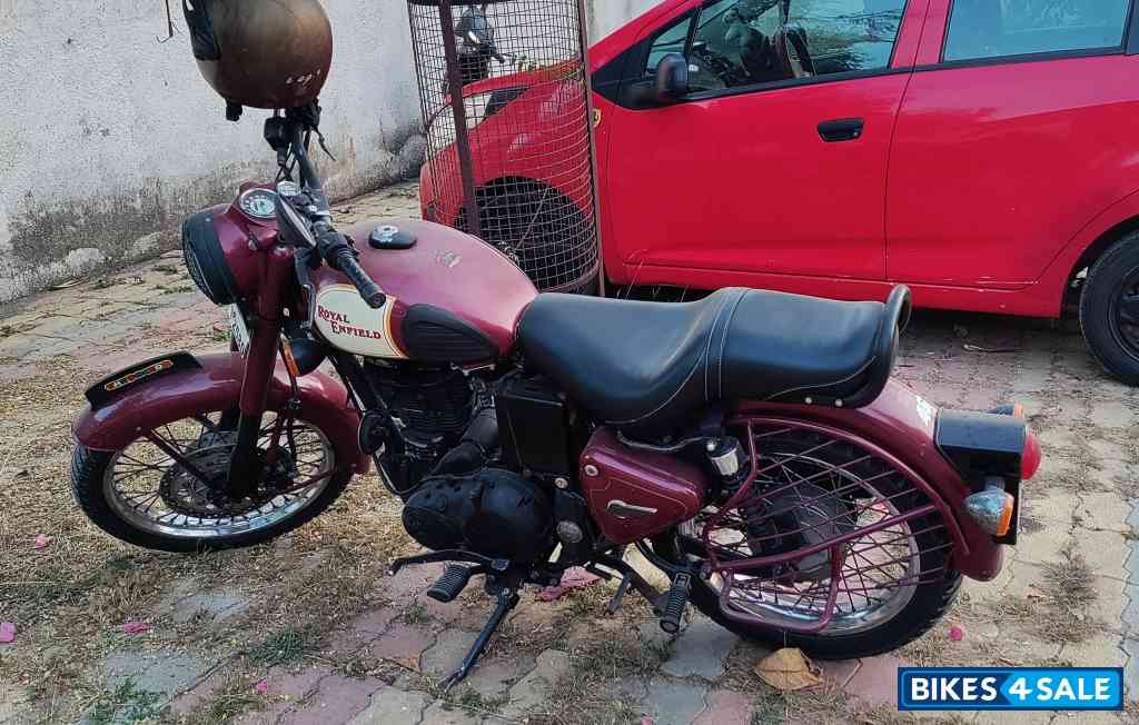 Royal Enfield Classic 350