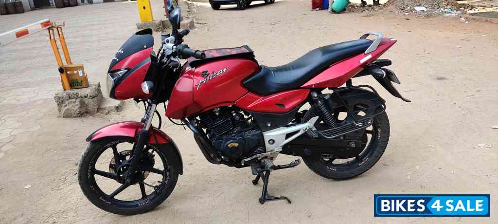 C Wine Red Bajaj Pulsar 150