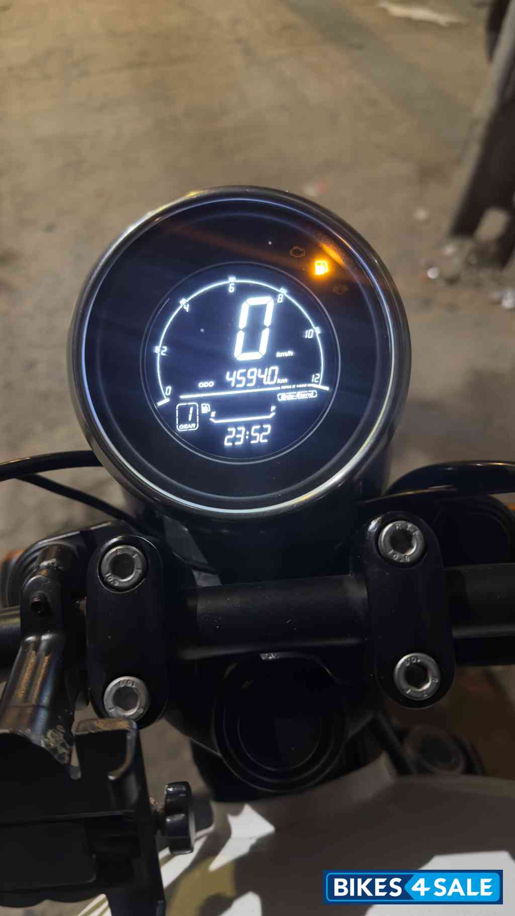 Jawa 42 Bobber Dual Channel ABS