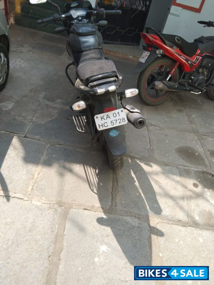 Black Bajaj Pulsar 150 DTSi