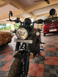 Royal Enfield Hunter 350 Metro