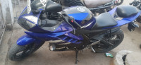 Yamaha YZF R15 V2