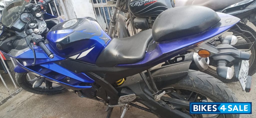 Yamaha YZF R15 V2