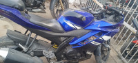 Yamaha YZF R15 V2