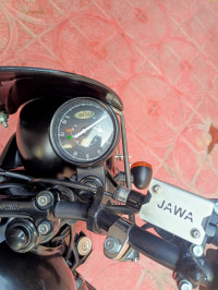 Jawa forty two BS6