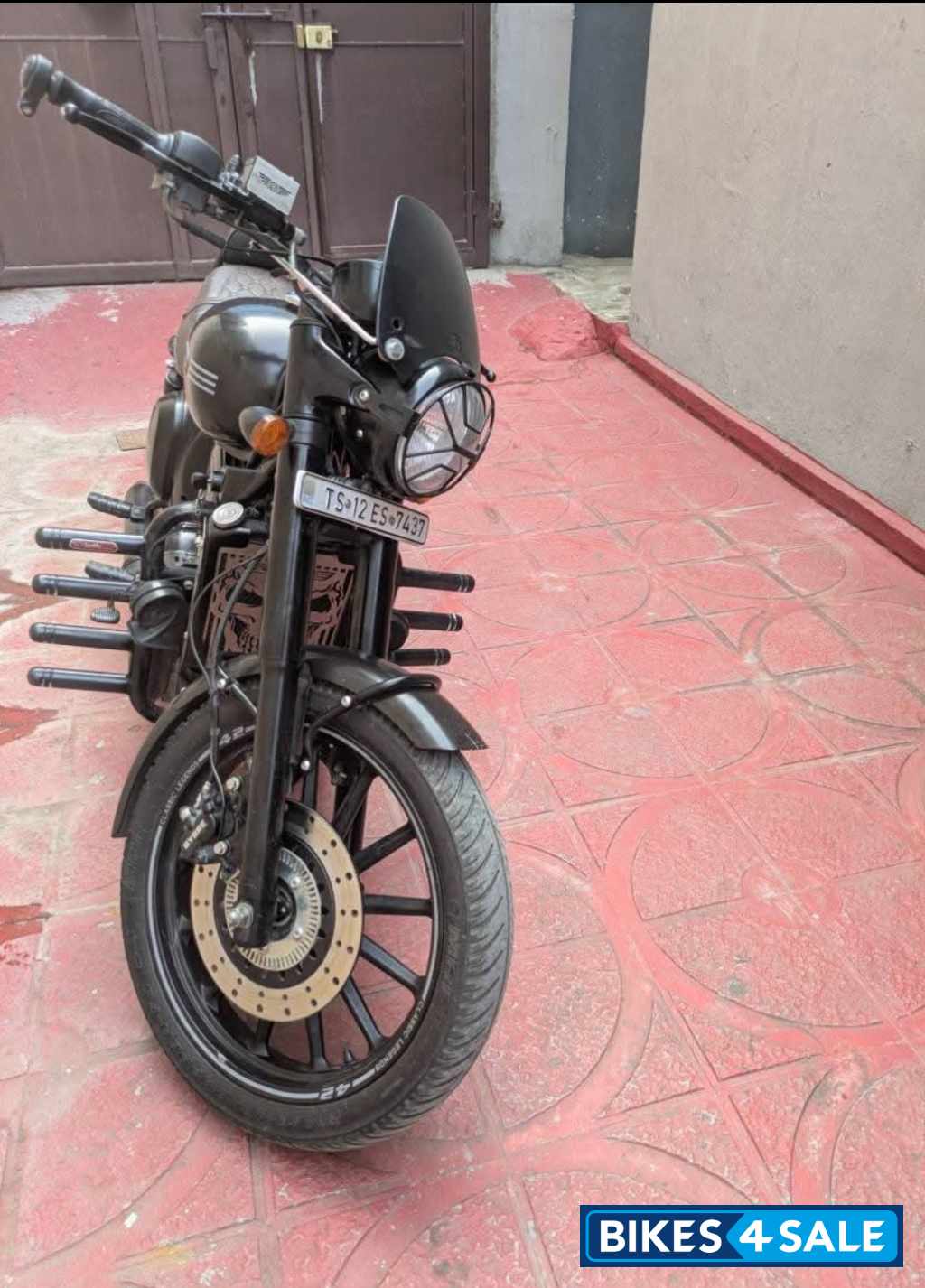 Jawa forty two BS6 Jawa forty two BS6