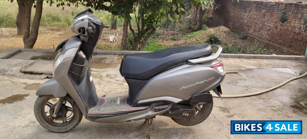 TVS Jupiter 125