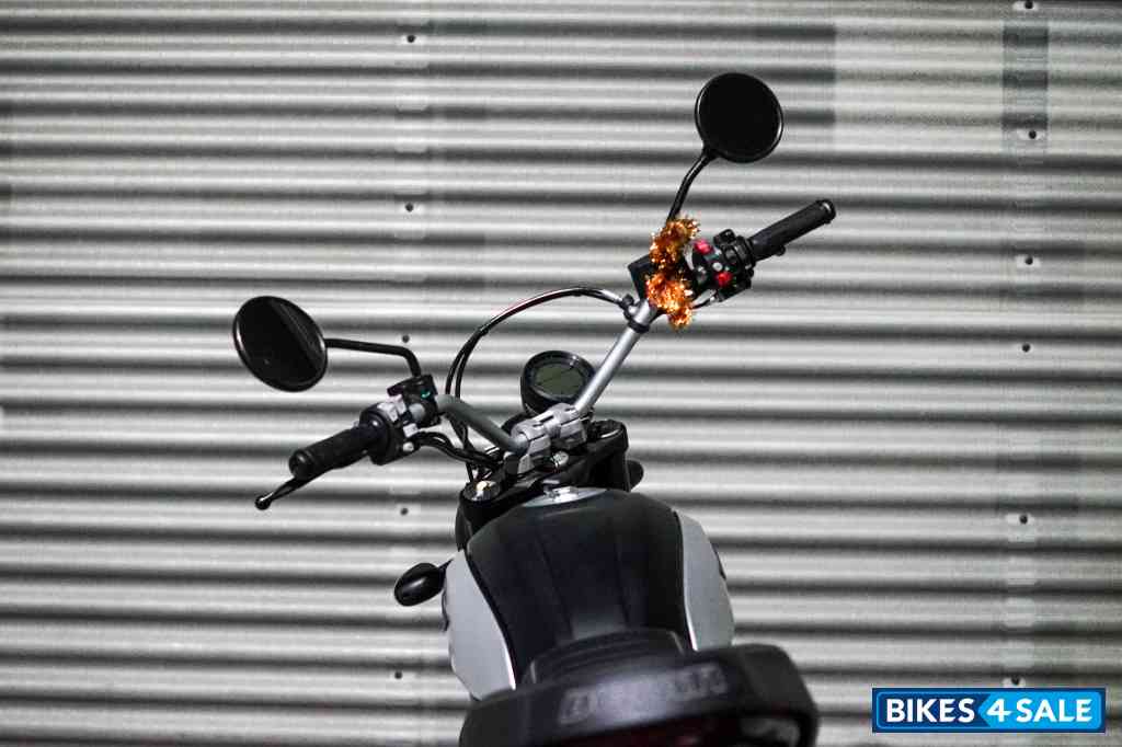 Ducati Scrambler Icon 2021