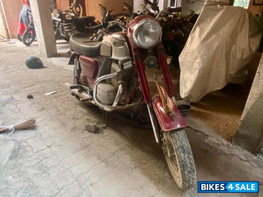 Ideal Jawa Yezdi Classic Ideal Jawa Yezdi Classic