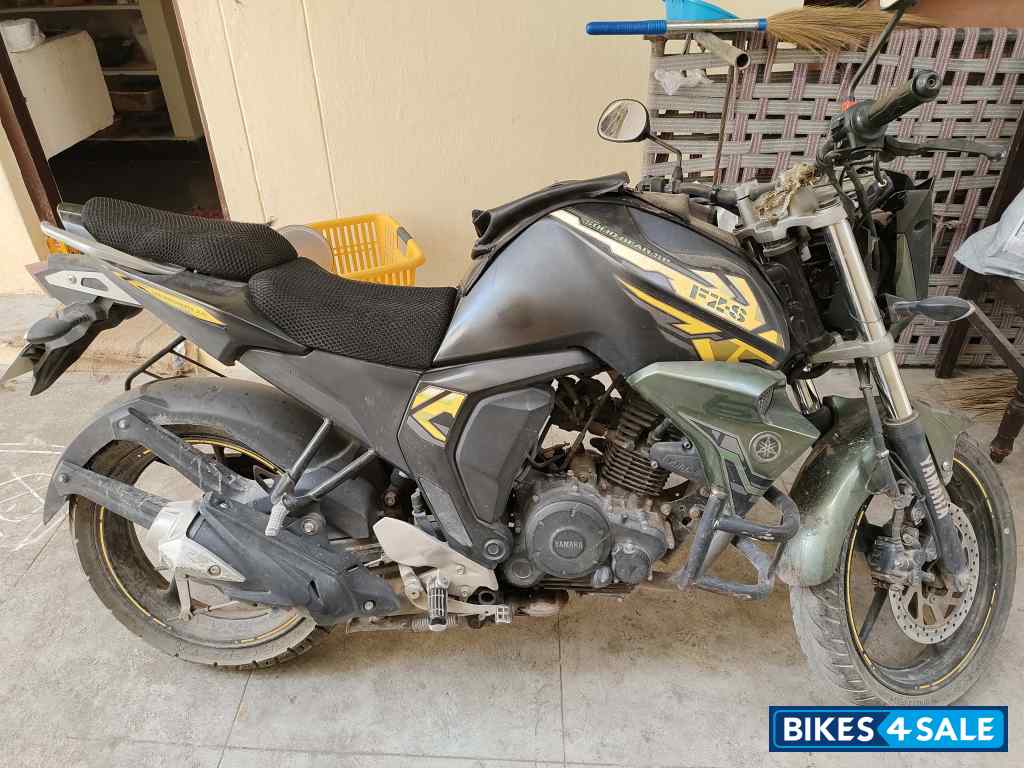 Yamaha FZ-S FI V2
