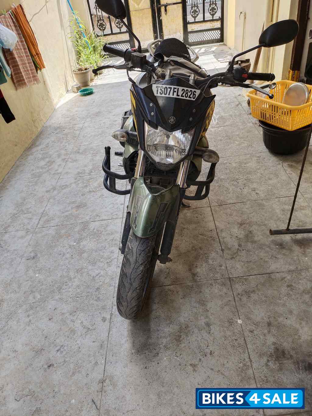 Yamaha FZ-S FI V2