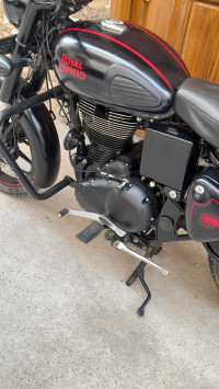 Royal Enfield Classic Stealth Black 2020 Model