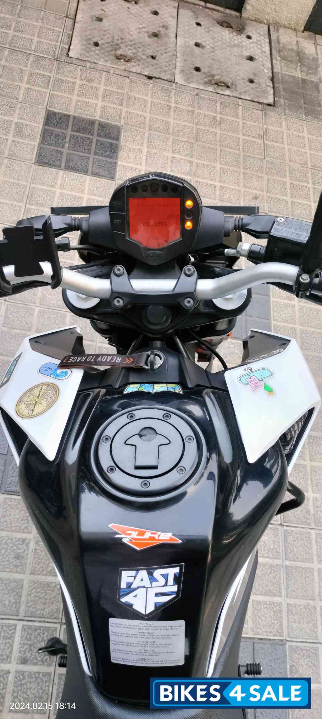 White KTM Duke 200 2020