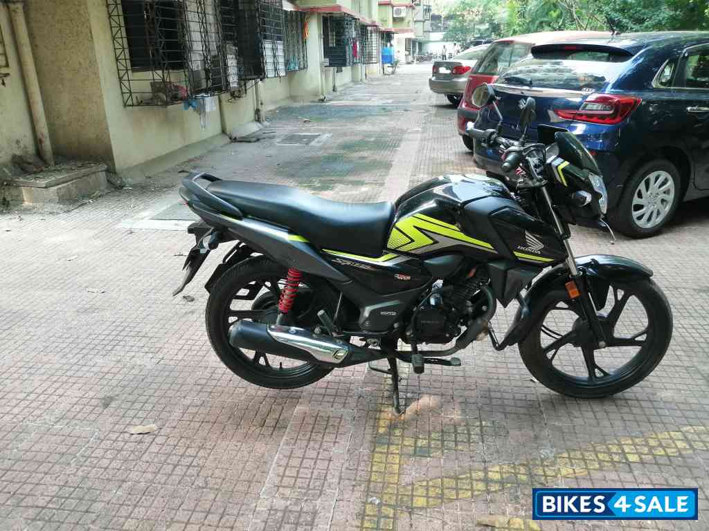 Black Honda SP 125 BSVI