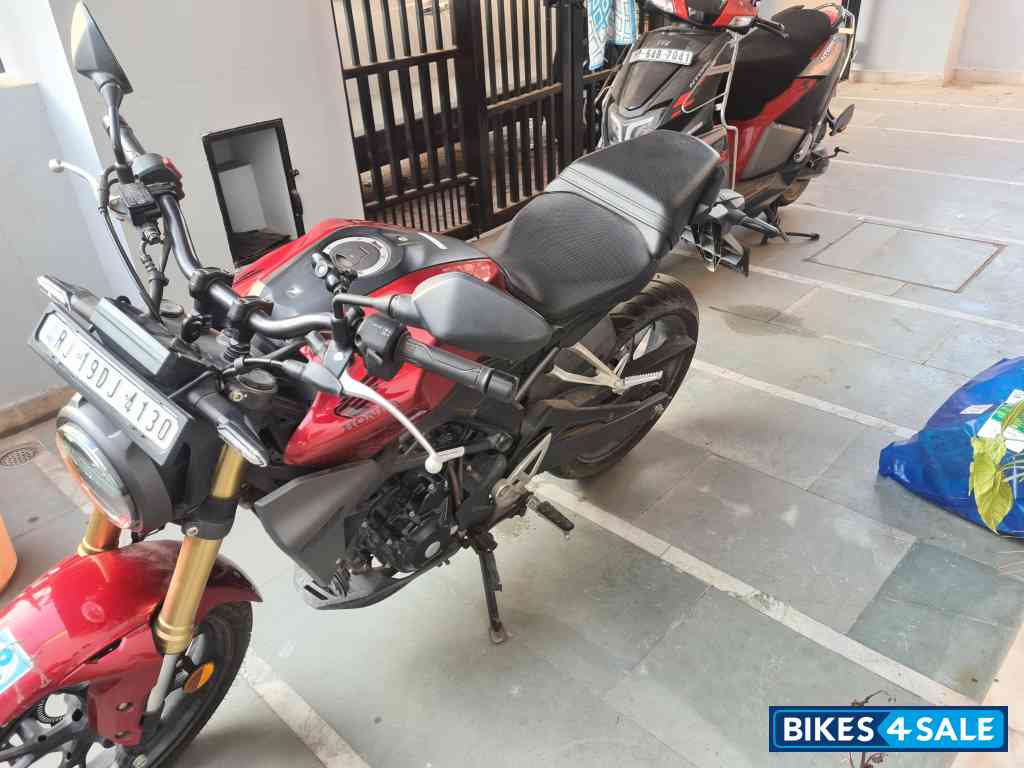 Honda 2022 CB300R Honda 2022 CB300R