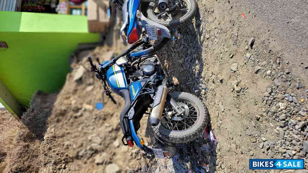 Royal Enfield Scram 411