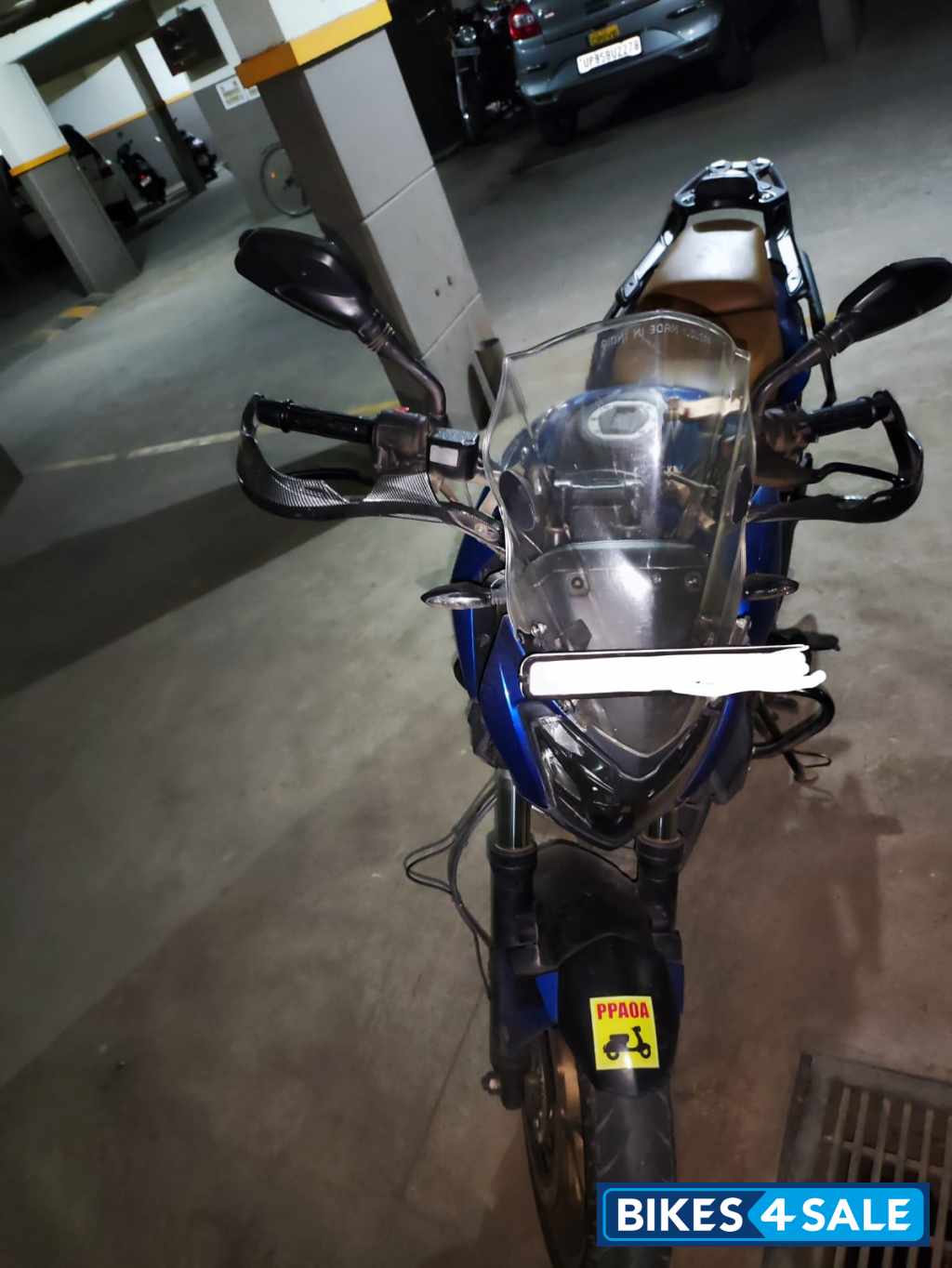 Bajaj Dominar 400