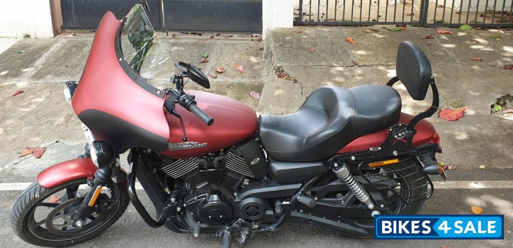 Wicked Red Harley Davidson Street 750