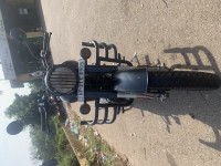 Royal Enfield Classic Stealth Black