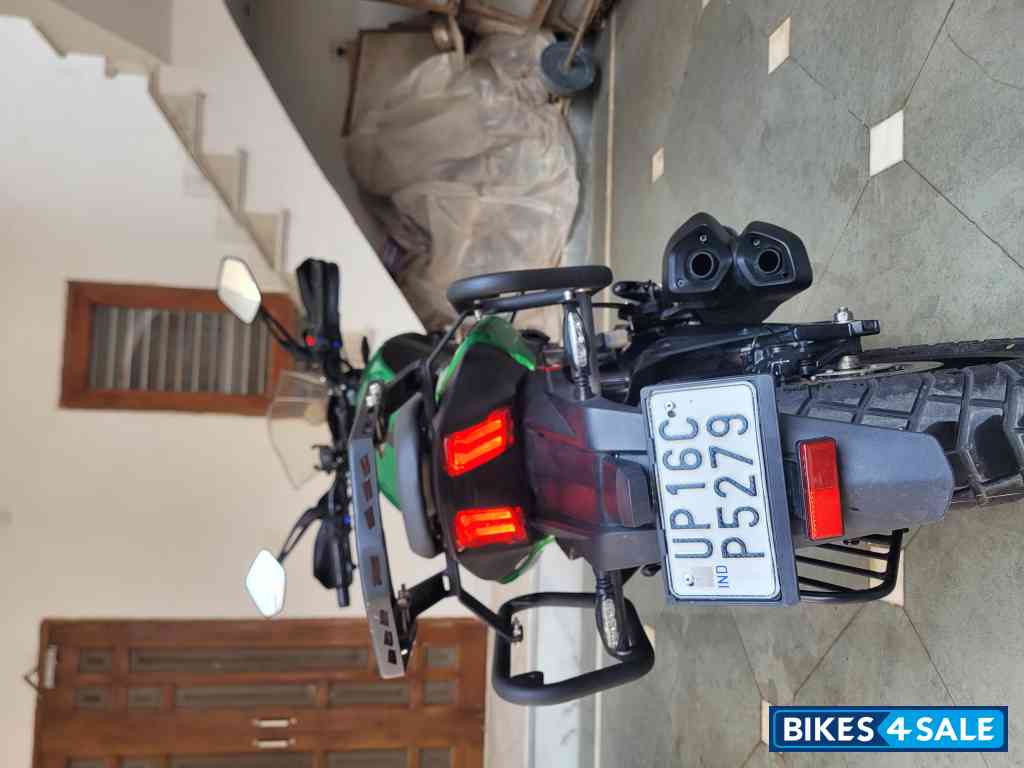 Bajaj Dominar 400 ABS BS6