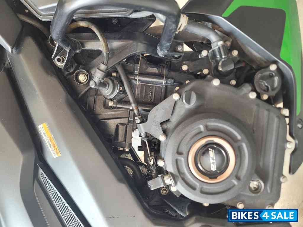 Bajaj Dominar 400 ABS BS6