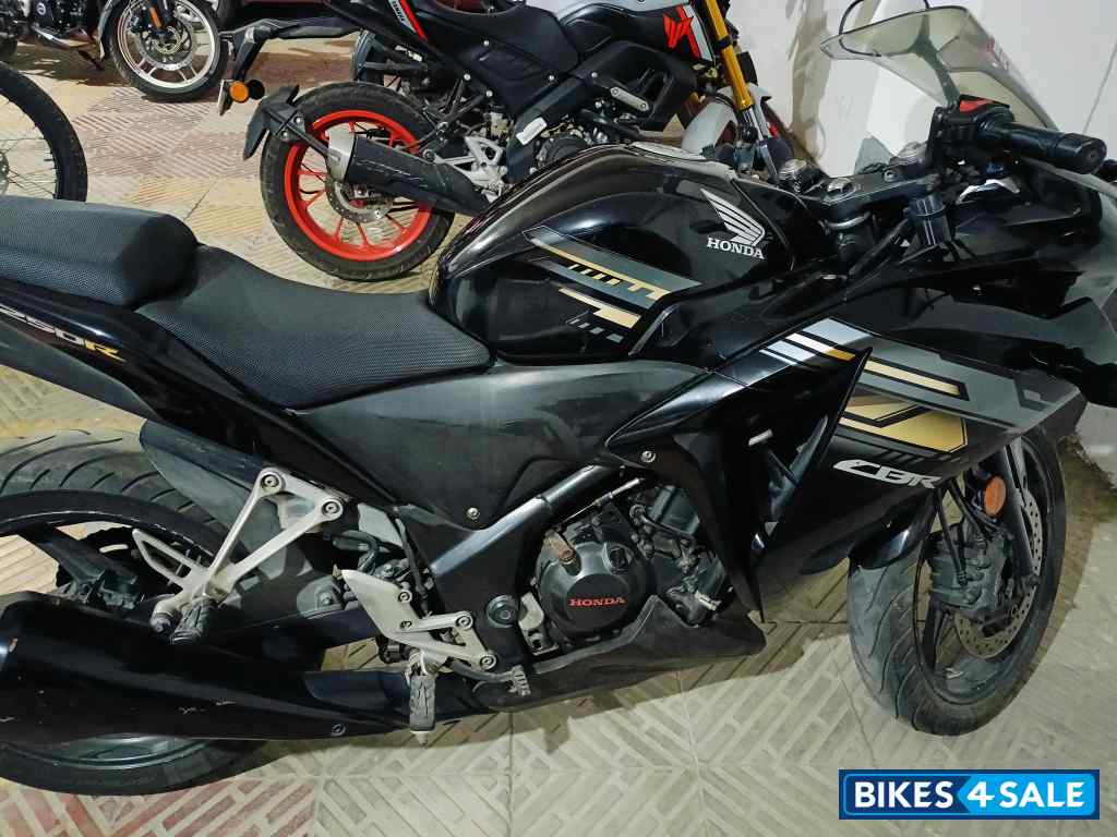 Honda CBR 250R ABS