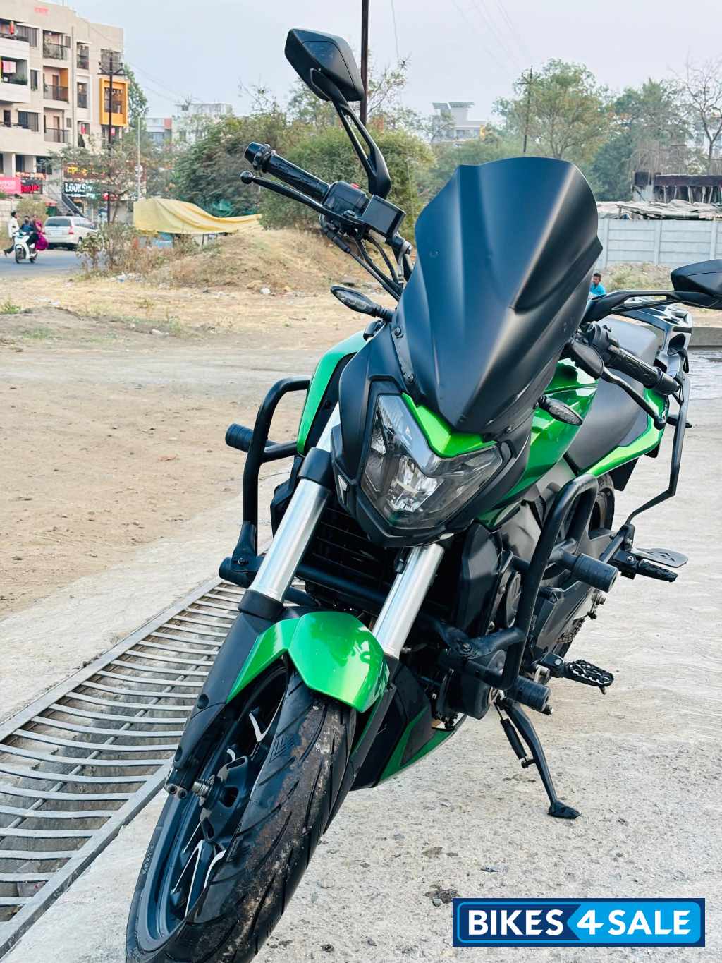 Bajaj 2021 Dominar 400