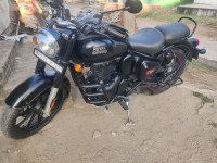 Royal Enfield Classic Stealth Black 2022 Model
