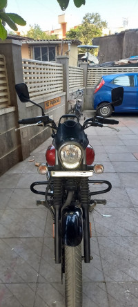 Bajaj Avenger Street 160 BS6