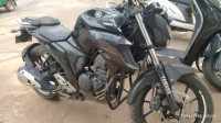 Black Yamaha FZS 25