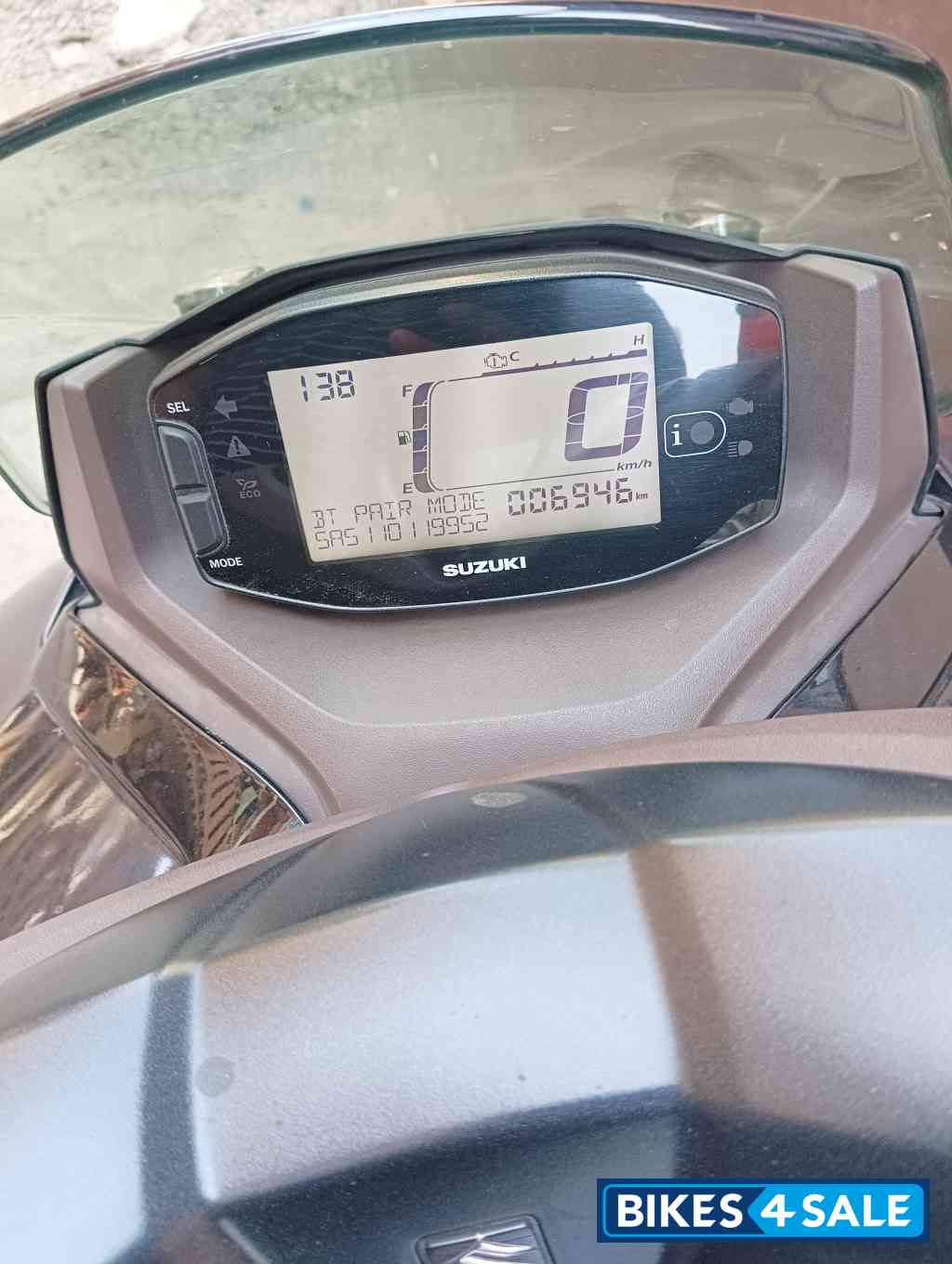 Suzuki Burgman Street Ride Connect Edition Suzuki Burgman Street Ride Connect Edition