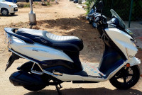 White Suzuki Burgman Street BS6