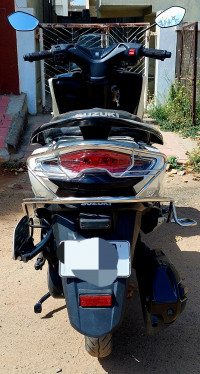 White Suzuki Burgman Street BS6