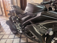 Black Yamaha YZF R15 V3