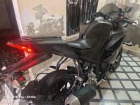 Black Yamaha YZF R15 V3