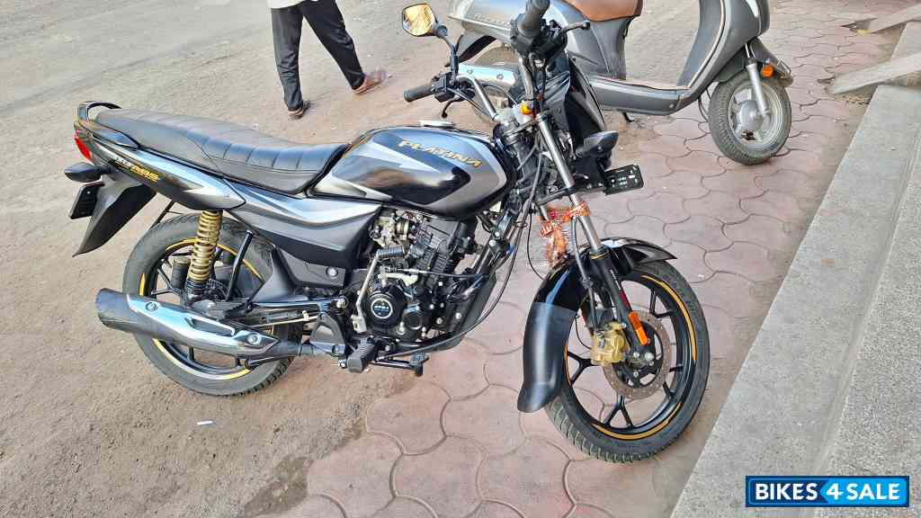 Bajaj Platina 110 ABS