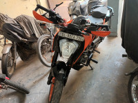 KTM Duke 200