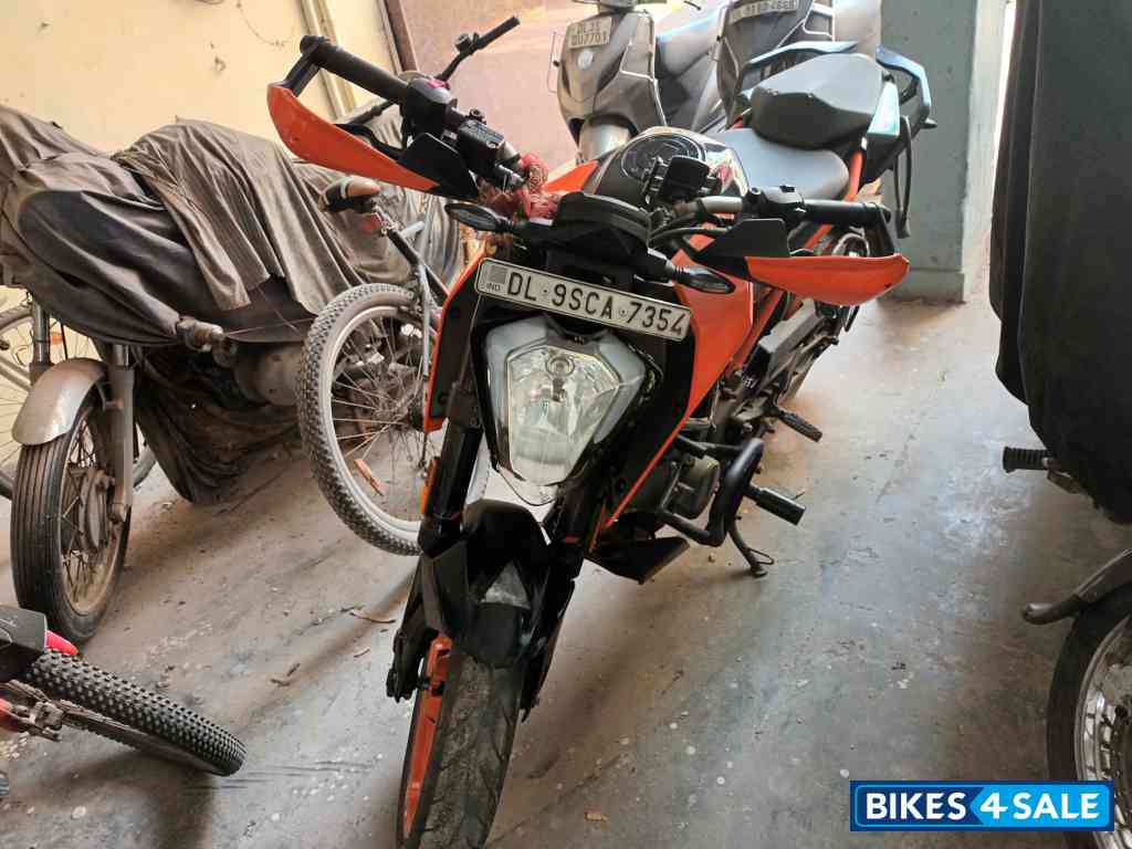 KTM Duke 200
