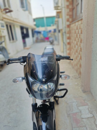 Black Bajaj Pulsar 180