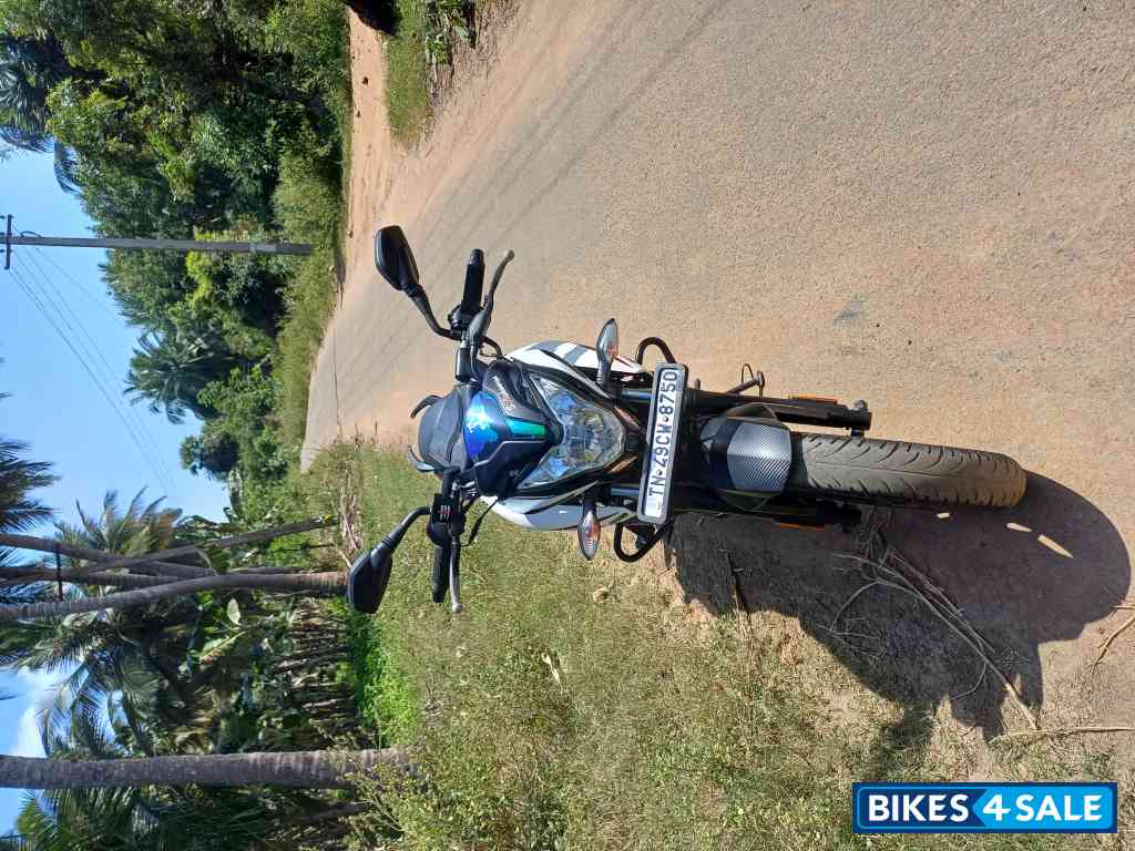 Bajaj Pulsar NS 200 BS6
