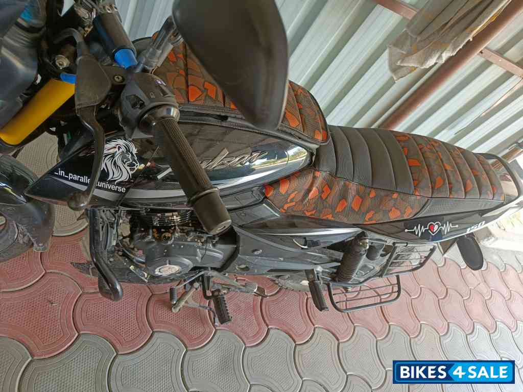 Bajaj Pulsar 150 BS6