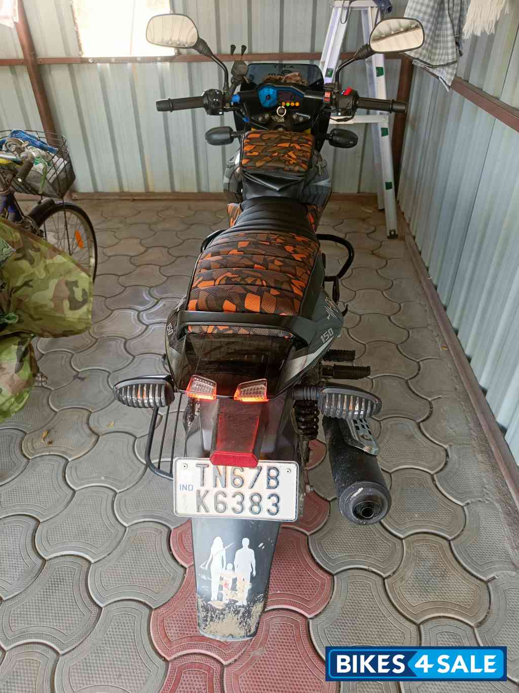 Bajaj Pulsar 150 BS6