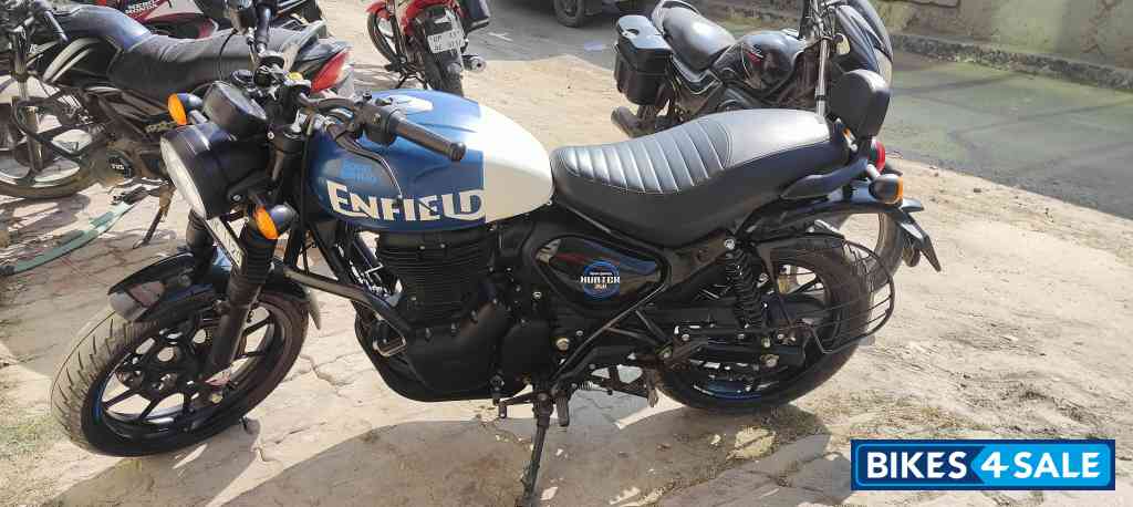 Royal Enfield Hunter 350 Metro
