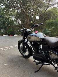 Black Royal Enfield Bullet Electra