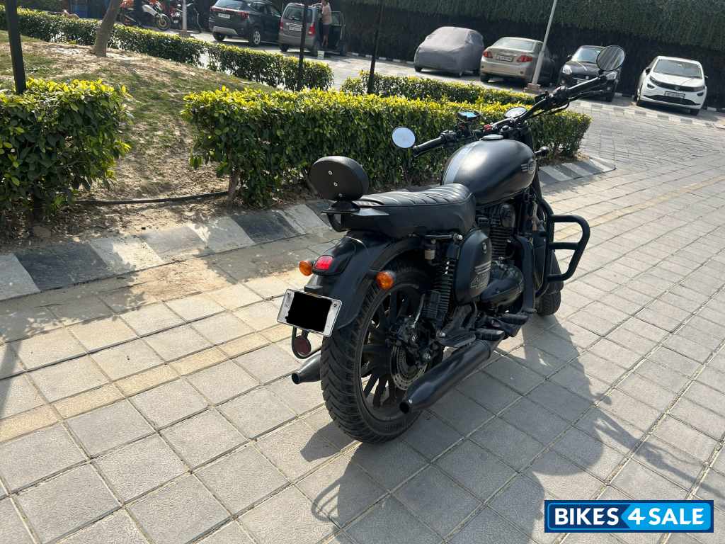 Jawa 42 Dual Channel ABS AllStar Black