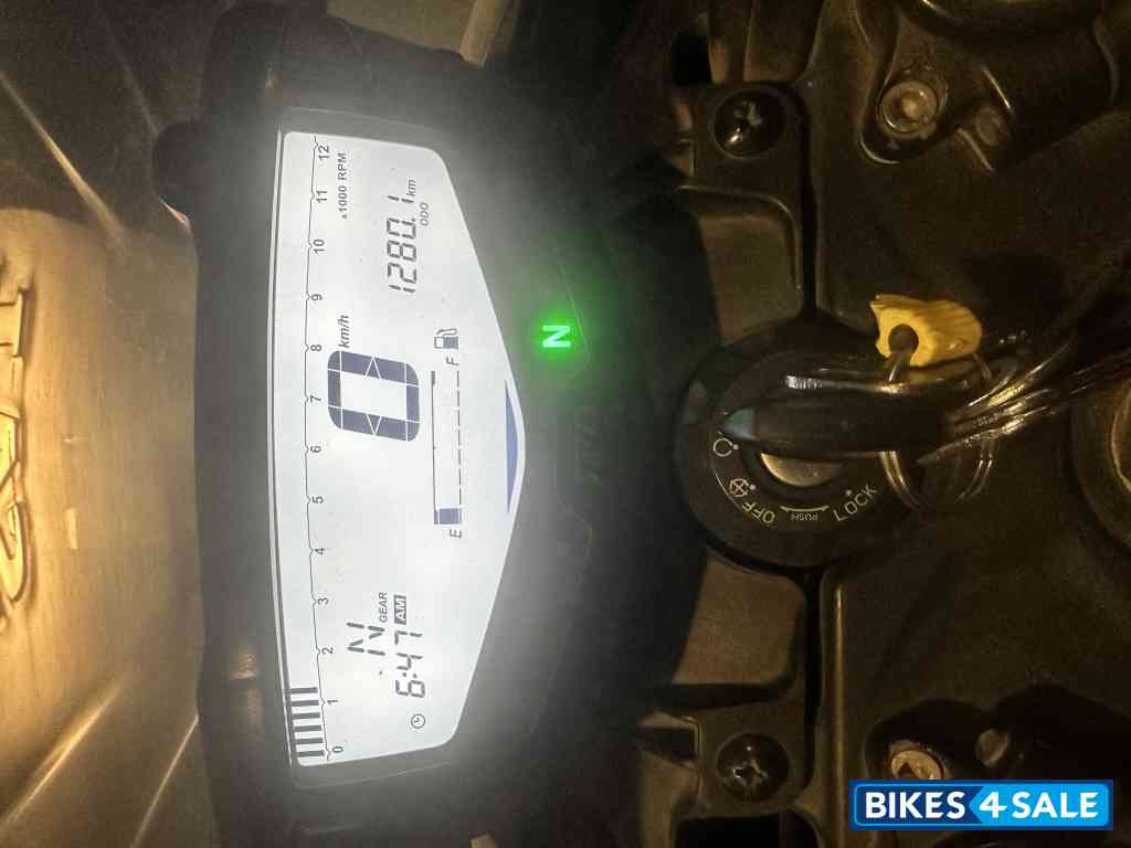 TVS Apache RTR 200 4V