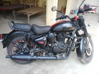Royal Enfield Classic Stealth Black 2022 Model