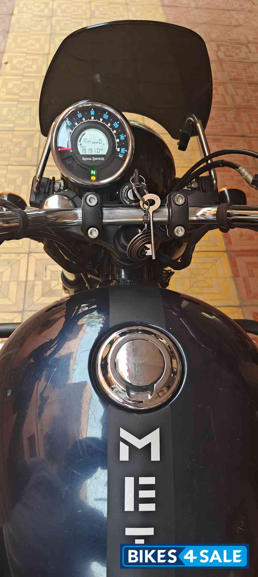 Royal Enfield Meteor 350 Stellar