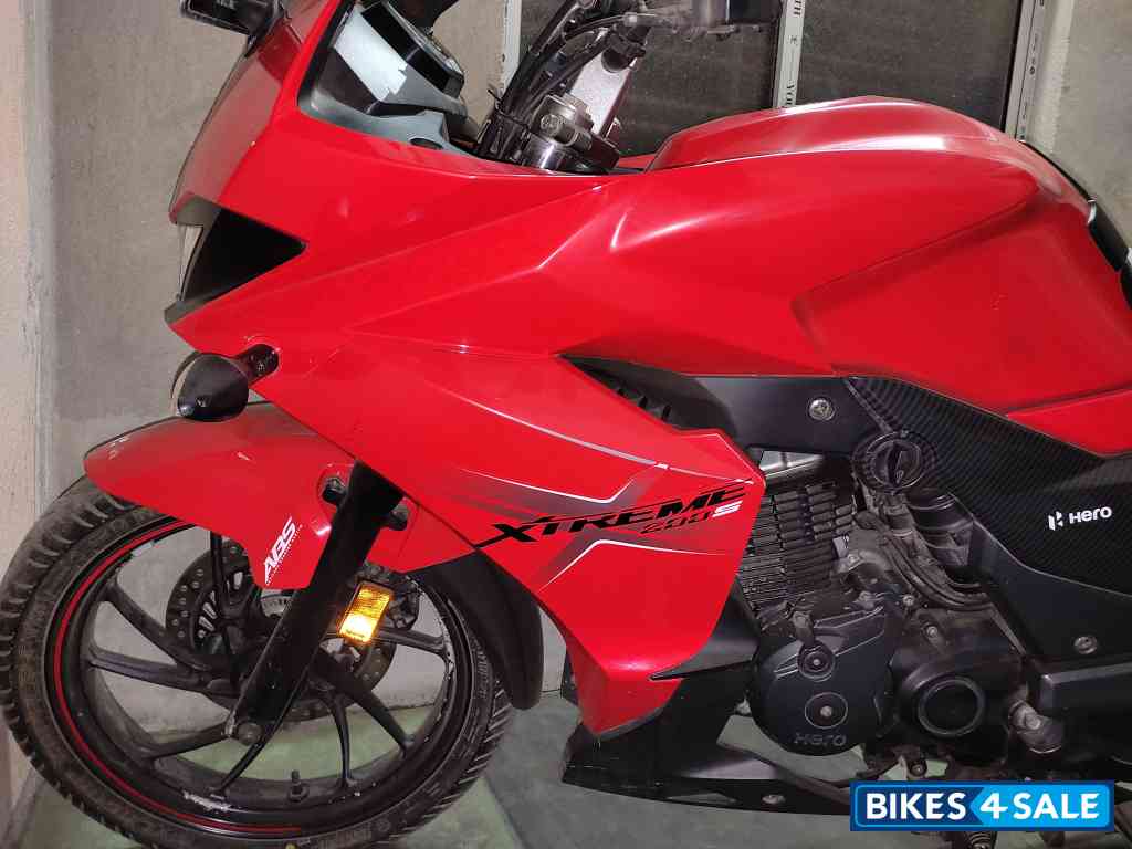 Sports Red Hero Xtreme 200S