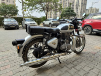 Royal Enfield Classic 350 2017 Model